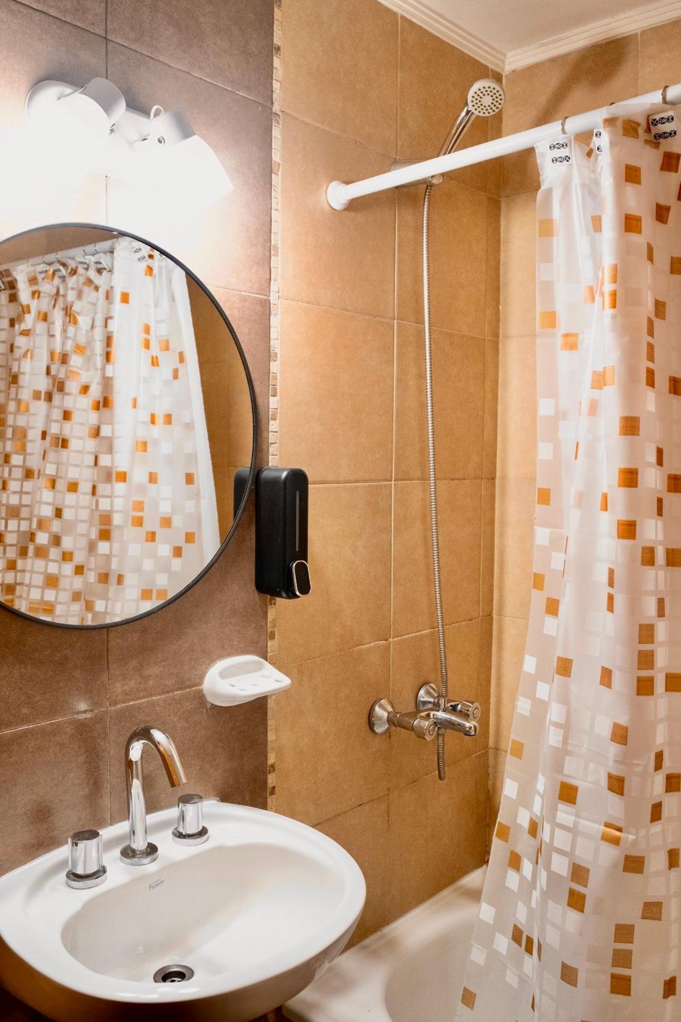 Depto Villegas, Moderno, Calido Y Bien Ubicado Apartamento *